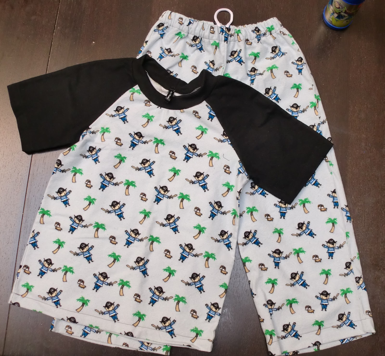 macaroni & cheese Sewing Appliqued Pajama Bag and Pajamas