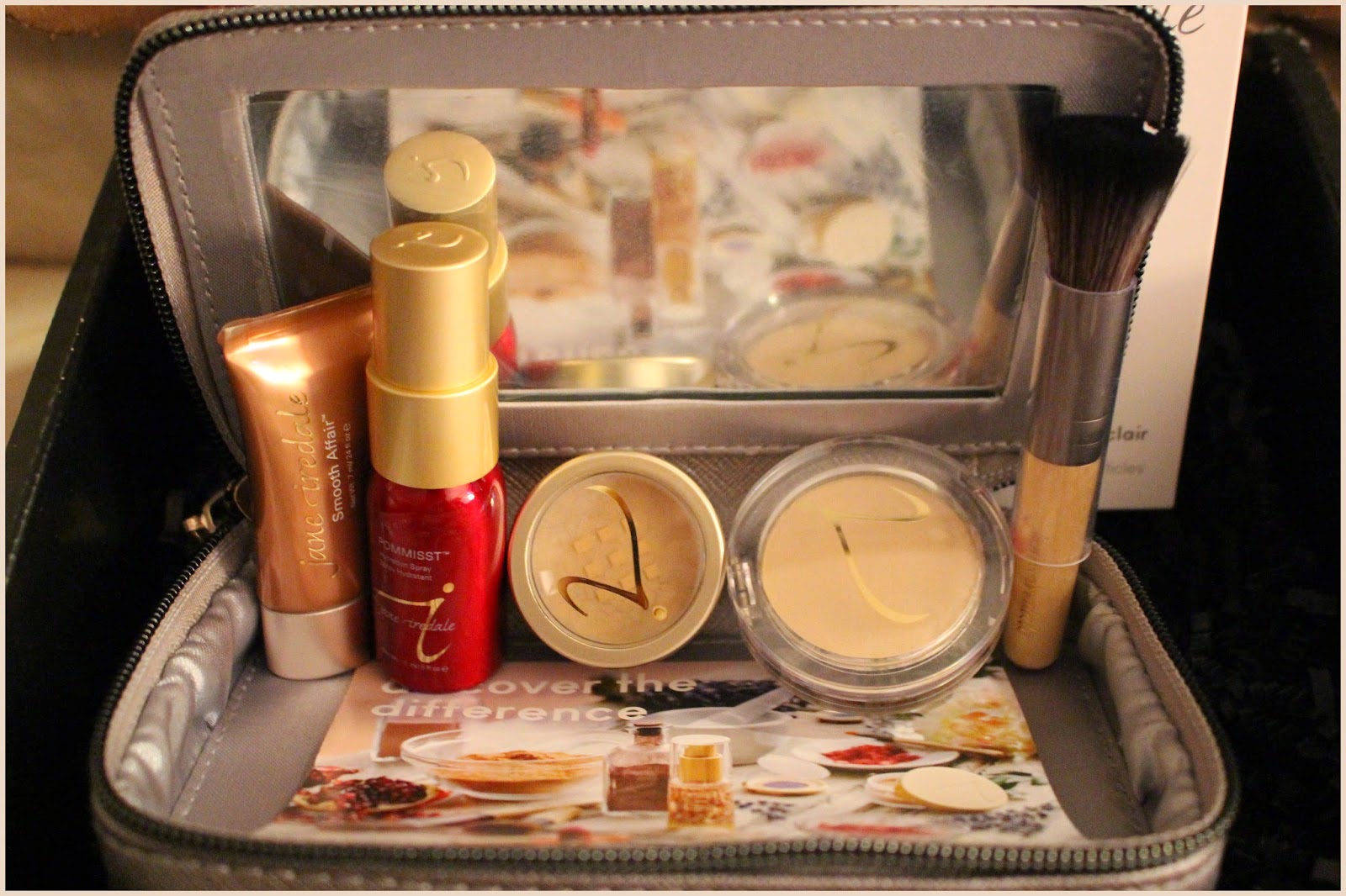 Haute on the Spot Jane Iredale Cosmetics Starter Kit Review