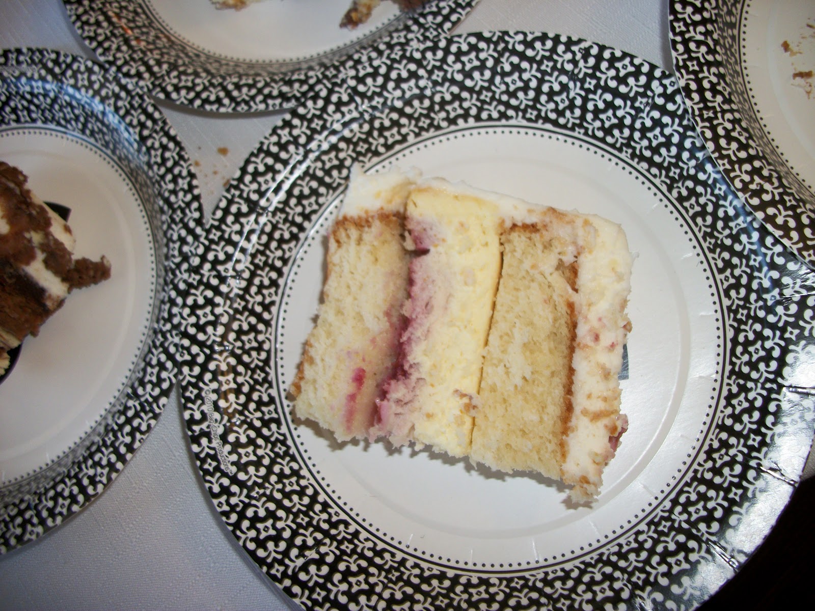 scratchbaker Jodie's Baby Breath and Sticks Wedding Cake