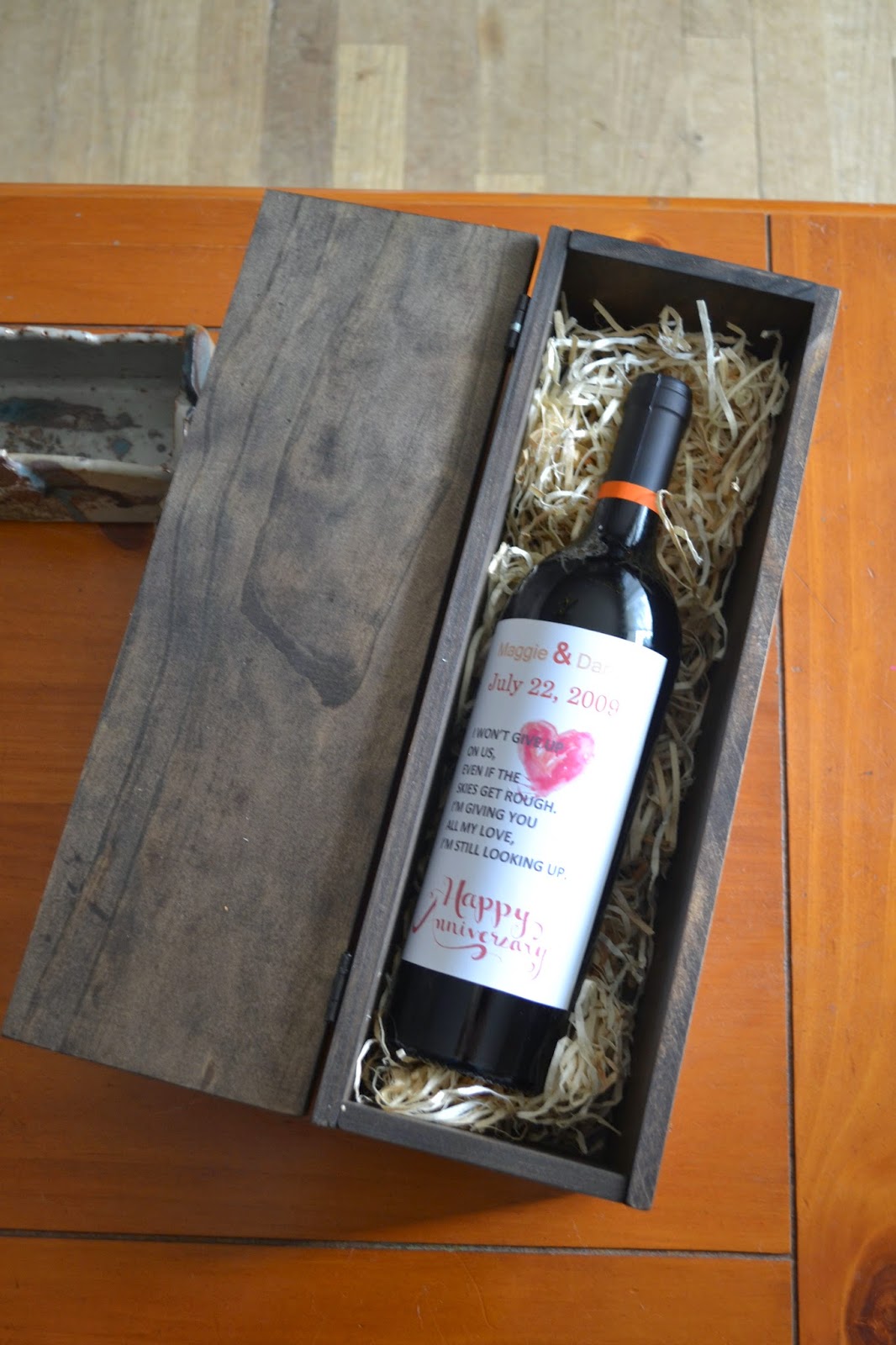 Memories of a Modern Mommy 5th Anniversary Gift DIY Wine Box and
