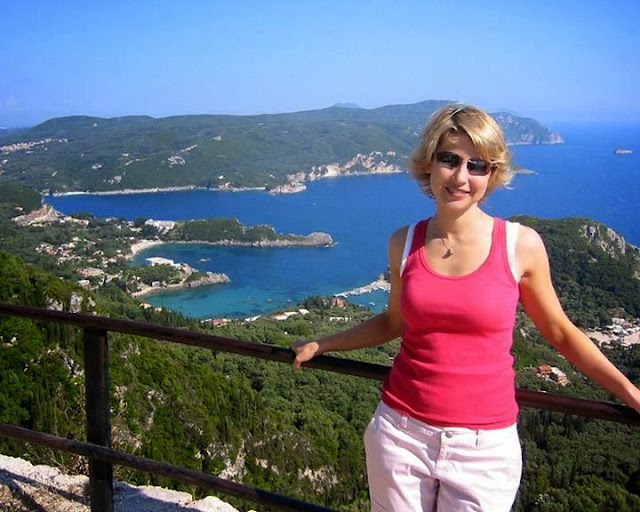 Samantha+Brown+Travel+Channel+Bikini ... Travel Channel Host Samantha Brown on the Beach in a bikini © All