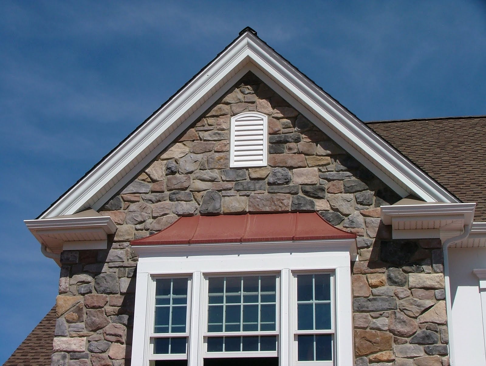 American Colonial Crown Mouldings