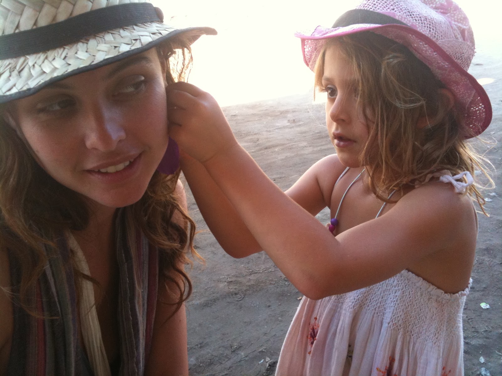 Mama Fashionista Is Argan Oil Good for Stretch Marks (It's good for everything else)?