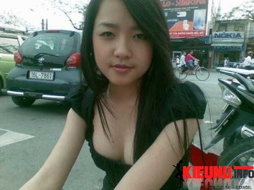 ảnh Lại ngắm mấy em 9x khoe vòng một to và khủng Kieunu.Info 284682 351364144948242 727309239 n1 zps19f8d134 Lại ngắm mấy em 9x khoe vòng một to và khủng