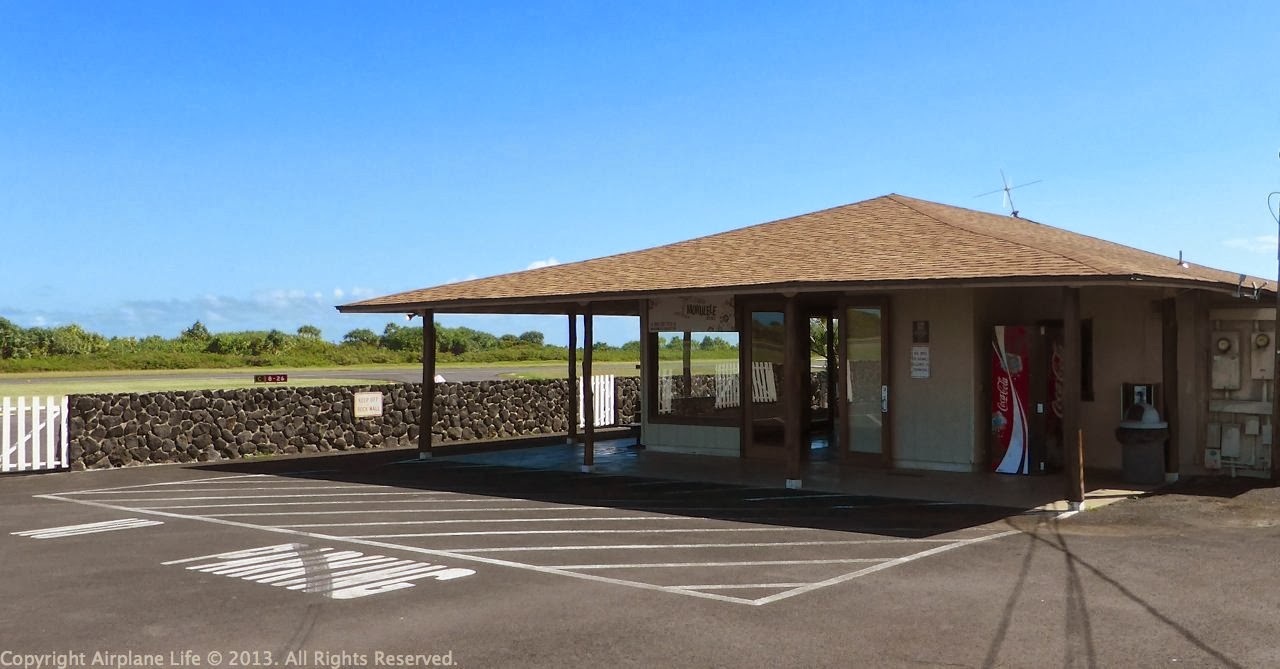 Airplane Life Hana Airport PHHN