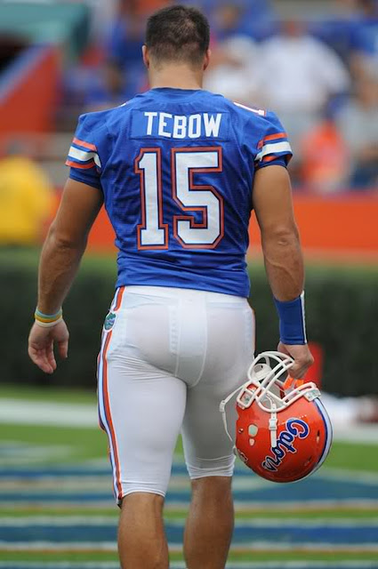 Tim Tebow Butt 105