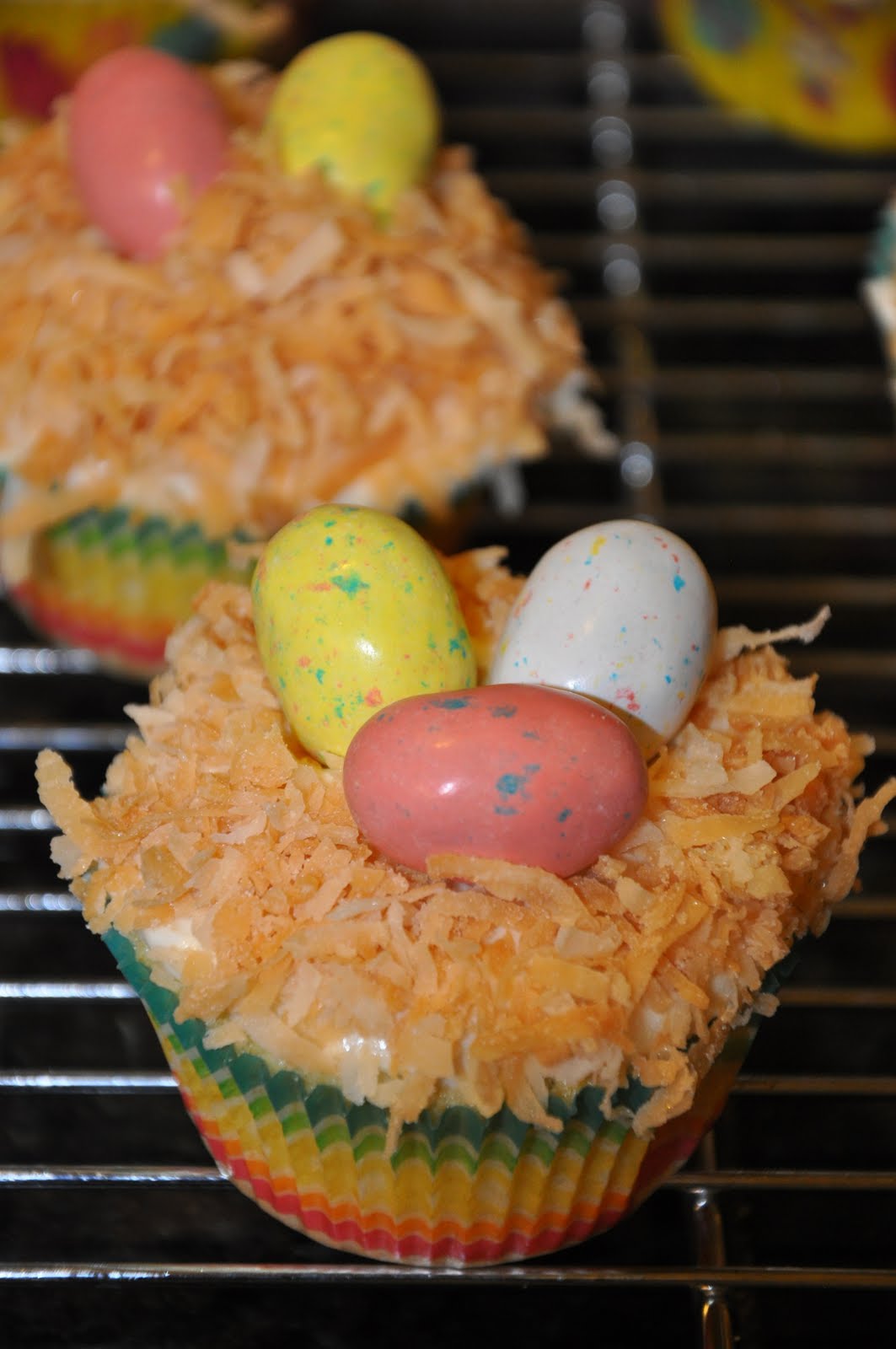 Elizabeth Ann's Recipe Box: Easter Egg Nest Cupcakes