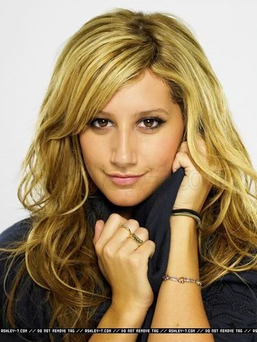 Click here to download Ashley Tisdale Make Up picture