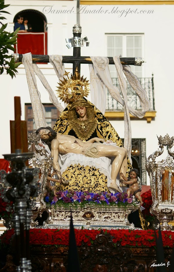 Los Servitas estalla en favor de los Villanueva Los Servitas estalla en favor de los Villanueva