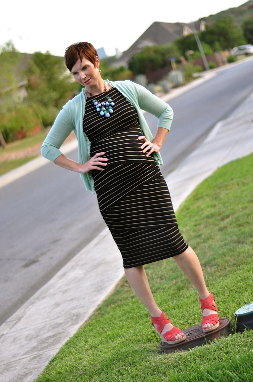 Effortlessly with roxy Guest post by Molly Tips for Anthropologie as Maternity Wear