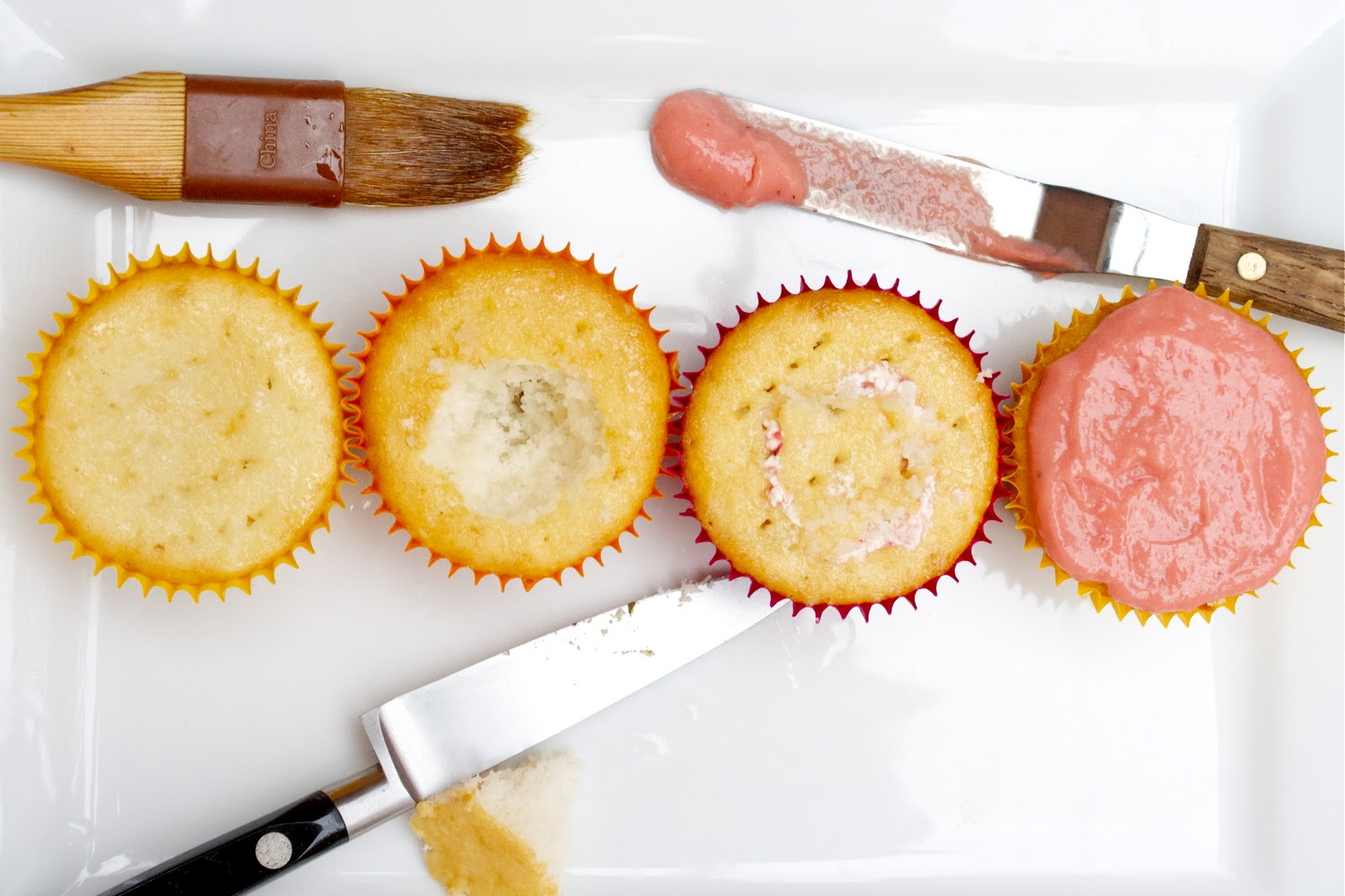 CosmoCookie Strawberry Daiquiri Cupcakes