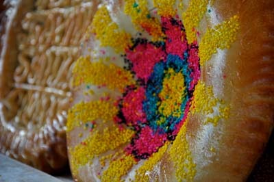 Wedding bread Samarkand uzbek cuisine, uzbek bread, uzbekistan art textile tours