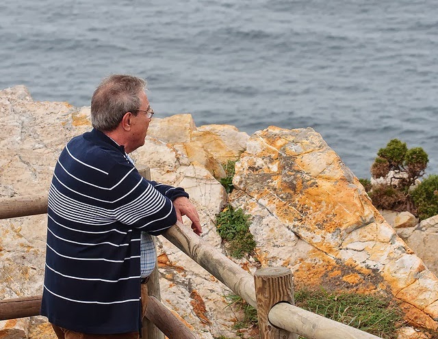 Mirando el mar Meditando en Dios