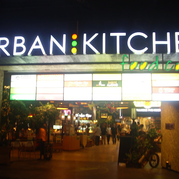 Urban Kitchen Food Court, A New Concept in Jakarta 'Tempo Dulu' Ambience