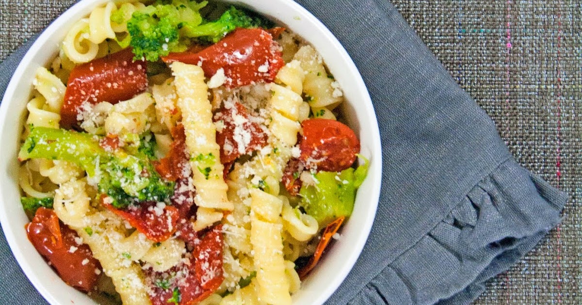 Breakfast at Tiffany's di Francesca Maria Battilana Pasta con broccoli