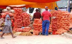 Fiscalização aperta cerco no “Zimpeto” Fiscalização aperta cerco no “Zimpeto”