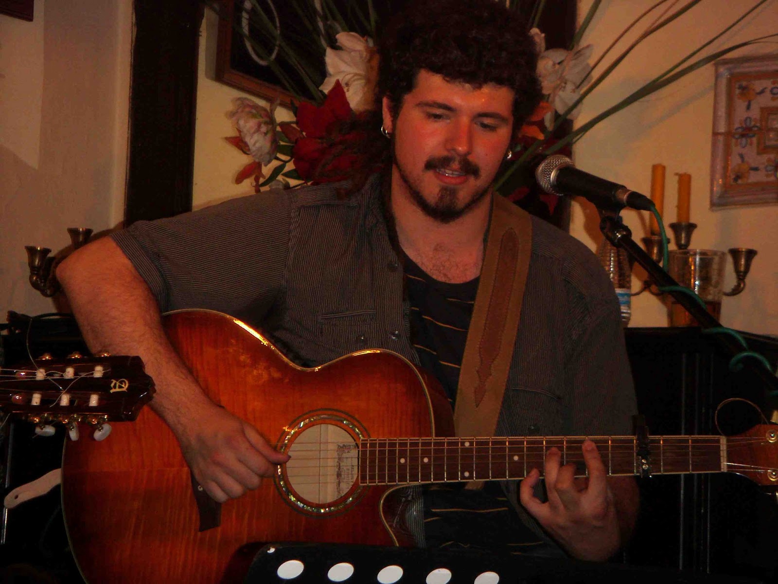 Cantemos como quien respira ALBERTO LEAL Y ÁLVARO RUIZ TRABAJO