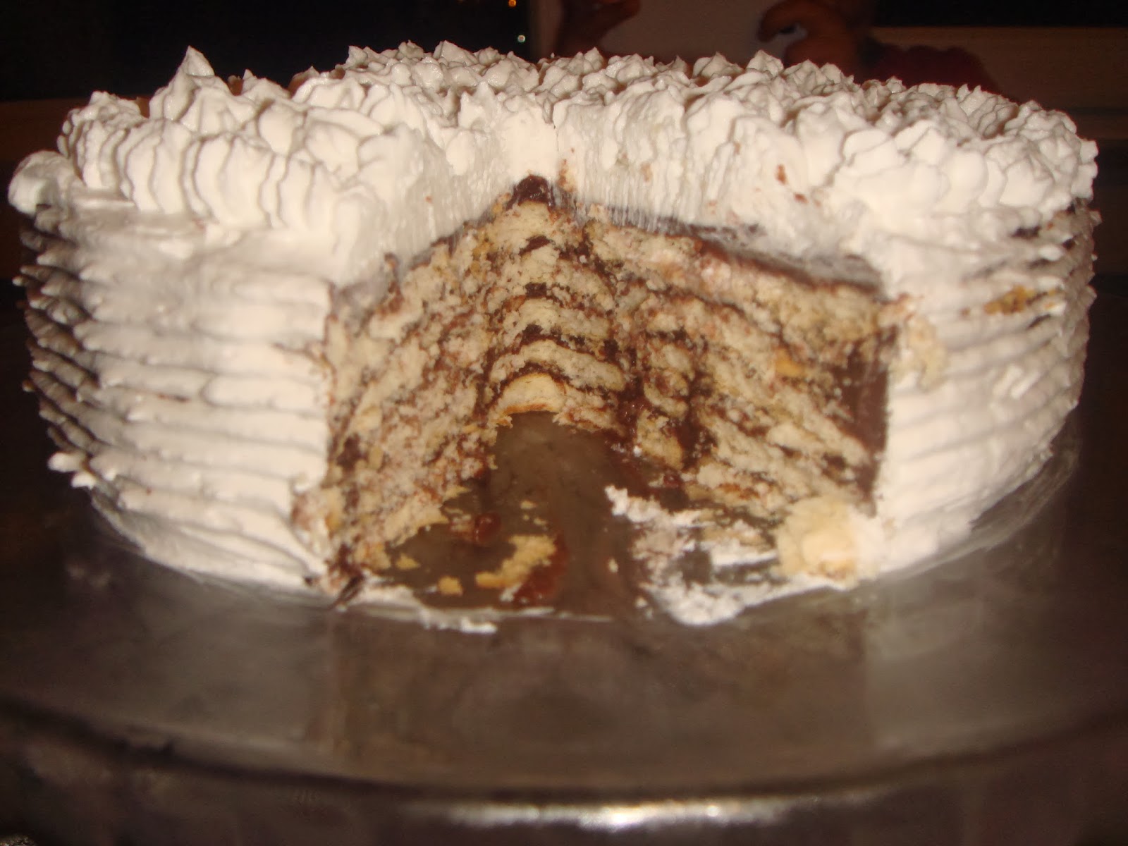 NEŞELİ TATLAR Bisküvili Yaş Pasta