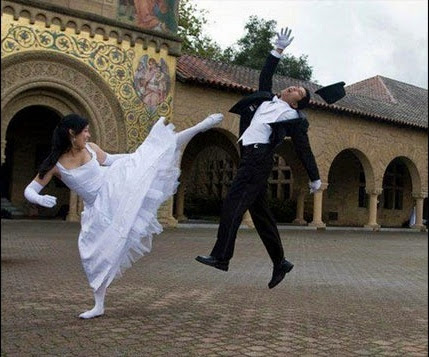 Foto Pre Wedding dengan Konsep Lucu dan Unik Foto Pre Wedding dengan Konsep Lucu dan Unik