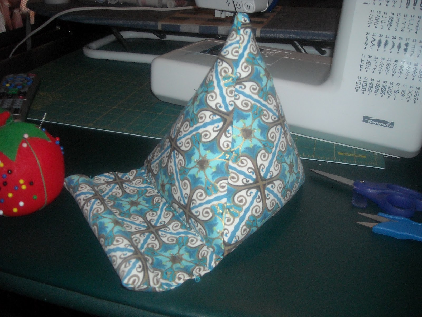 A Sewing Bloggery iPad Pillow Tutorial