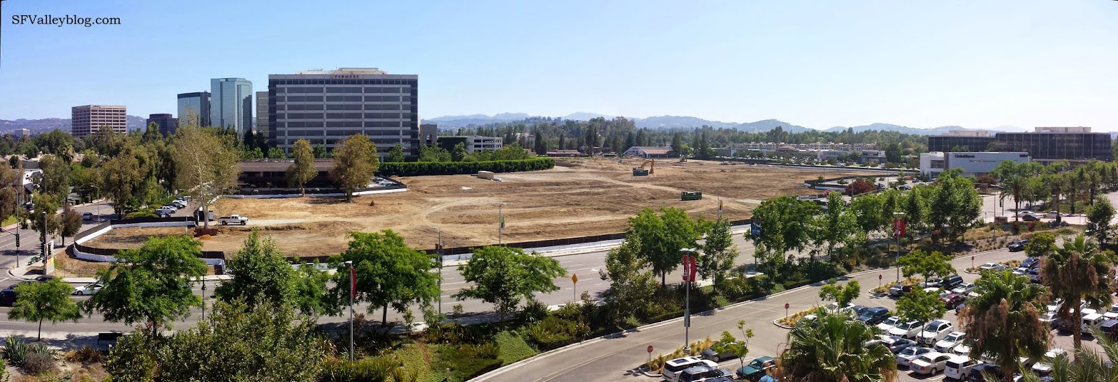 Westfield Topanga Mall, Demolition continues at the Westfie…