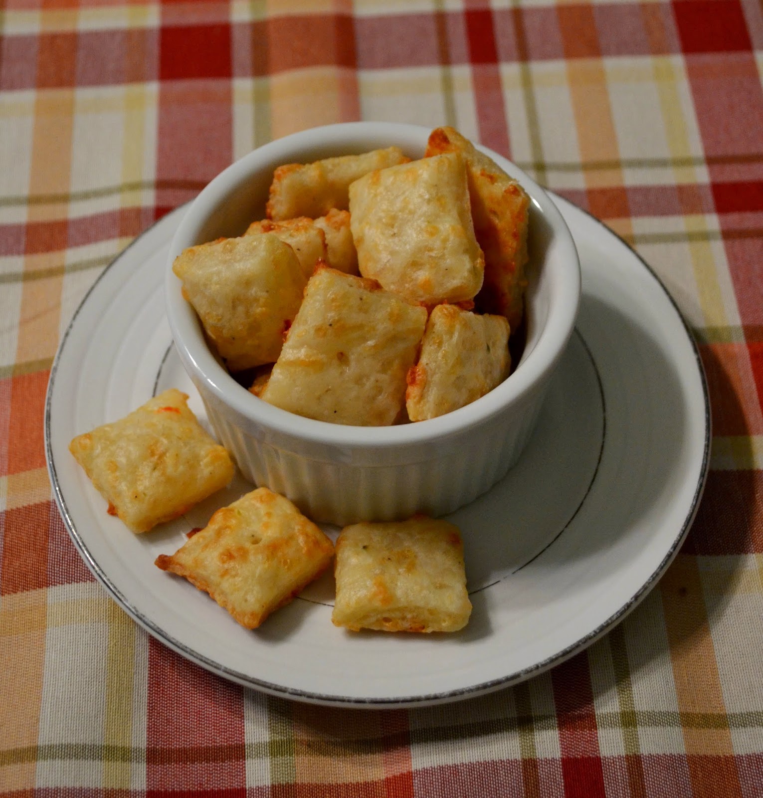 Simple Savory & Satisfying Homemade Pepper Jack Cheezits