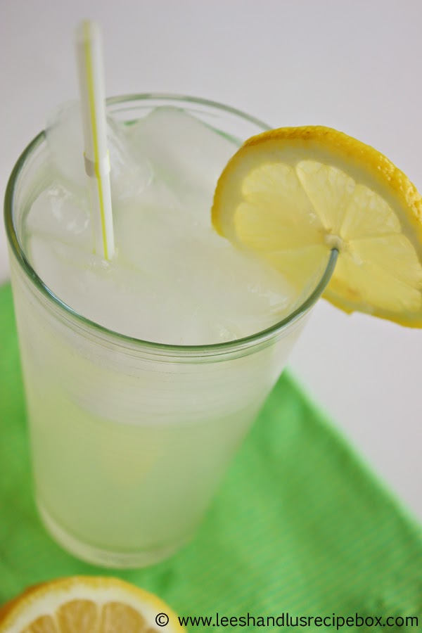 Leesh & Lu's Recipe Box Perfect Fresh Squeezed Lemonade {or LemonLimeade}