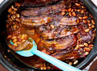 Baked Beans with Pineapple and Bacon