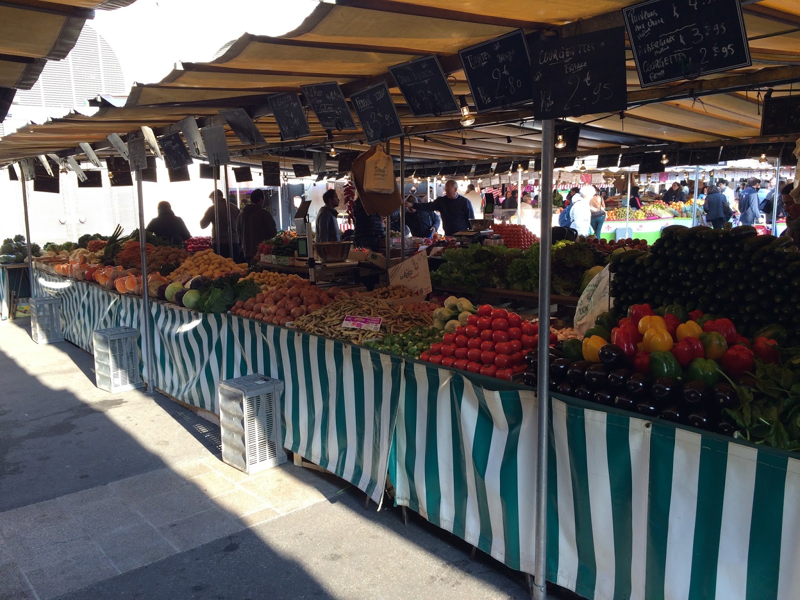 Place du Marché NotreDame (NotreDame Market) Versailles, France Travel is my favorite Sport