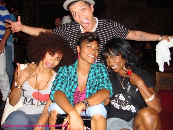 Sejam Bem Vindos (as): Bruno Mars e suas Mulheres