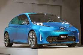  Kereta paling jimat ialah Hybrids,  Toyota Prius c (NEW) dengan kadar guna minyak 3.7L/100km