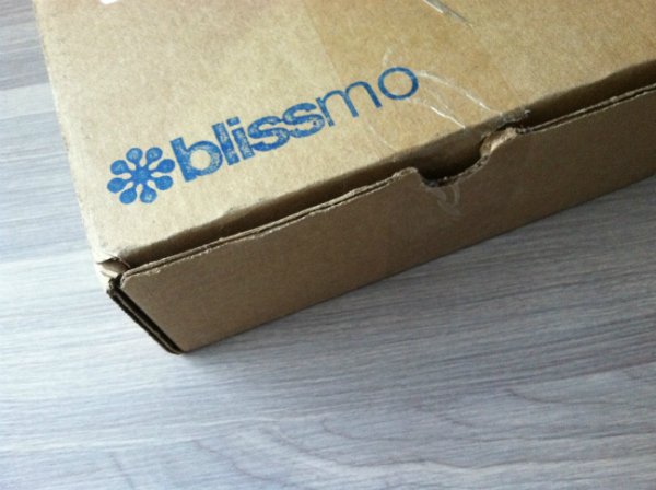 Blissmo Box - Fair Trade Box - September 2012 Review - Monthly Eco Friendly Subscription Boxes Unboxing Blissmo Box - Fair Trade Box - September 2012 Review - Monthly Eco Friendly Subscription Boxes Unboxing