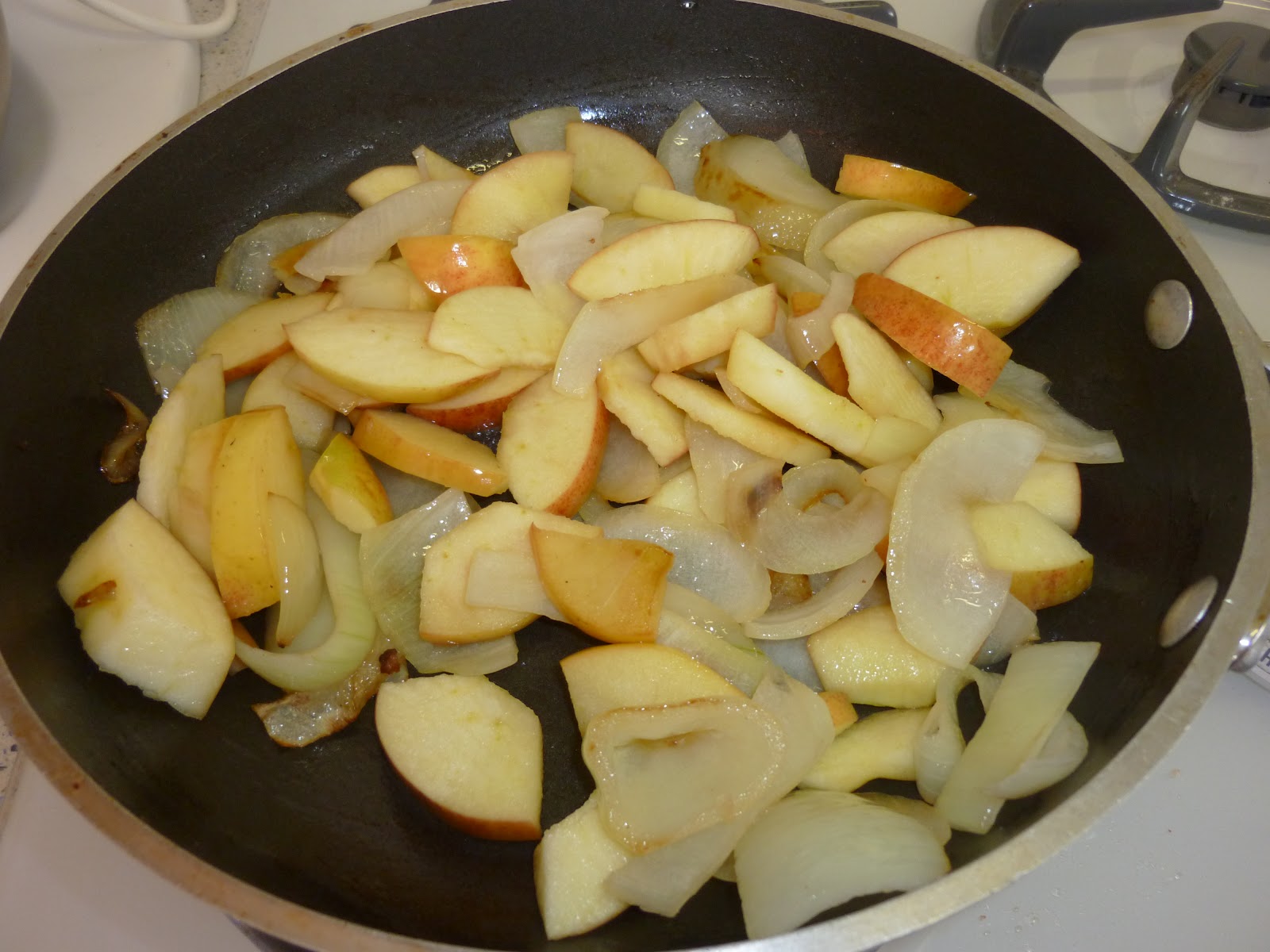 The Yellow Apron Apples 'n' Onions