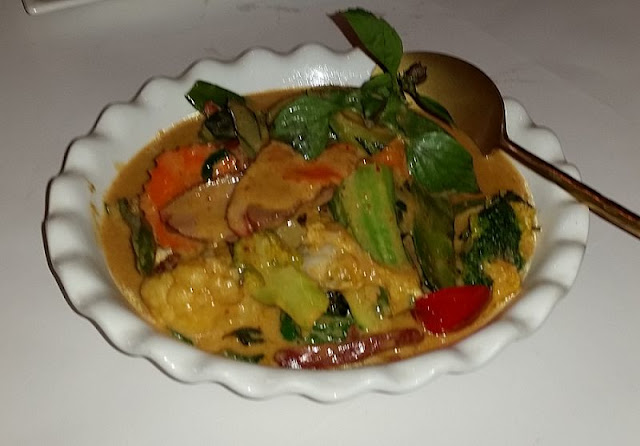 Riversdale Thai, Camberwell, Thai, red duck curry