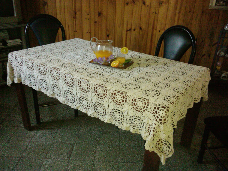 MANTEL TEJIDO EN CROCHET