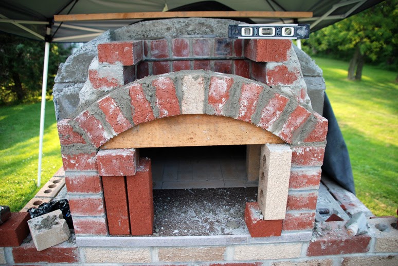 To Build a Brick Oven (2010) Days 12+ The Rest