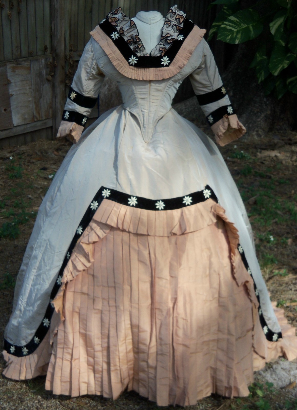 1860 Wedding Dress 1860 Wedding Dress