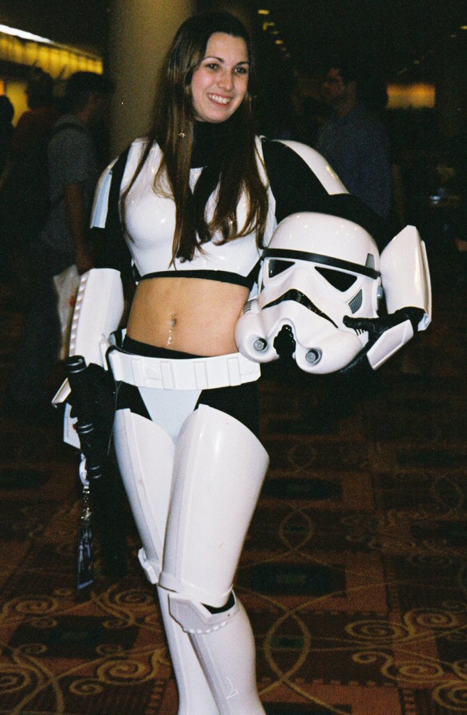 sexy_stormtrooper_belly.jpg