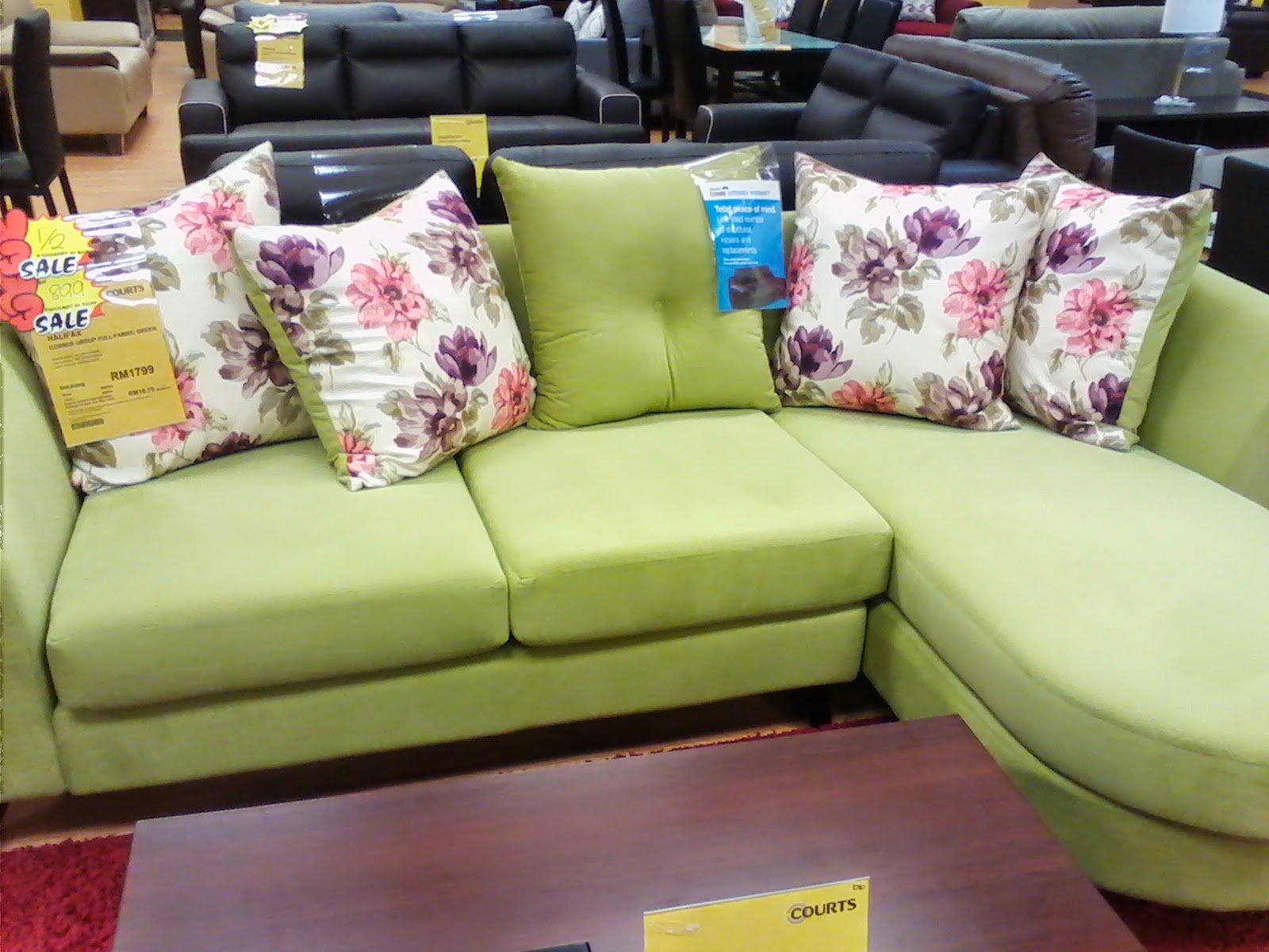 I U We Sofa Baru