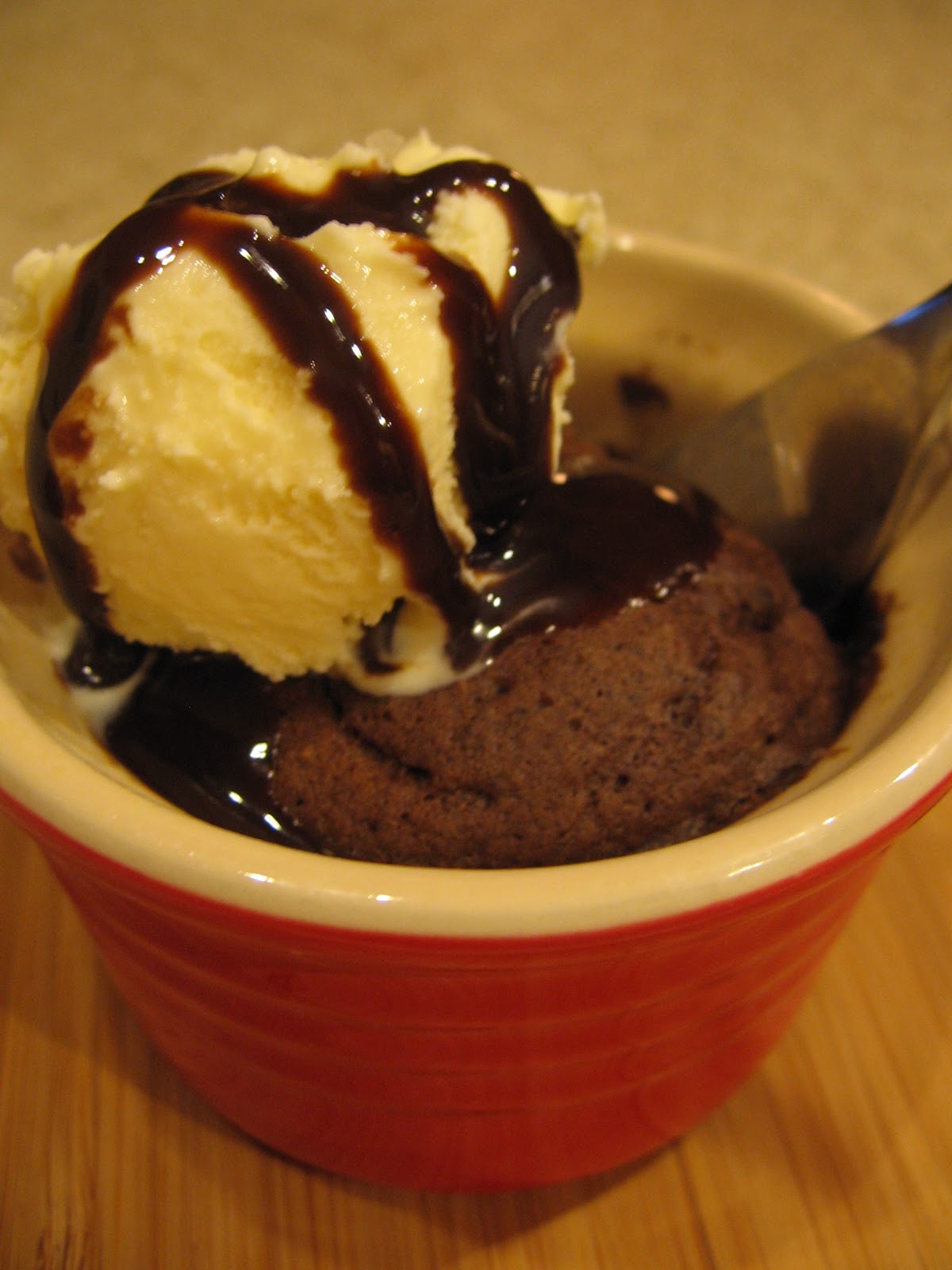 cookin' up north Brownie in a mug