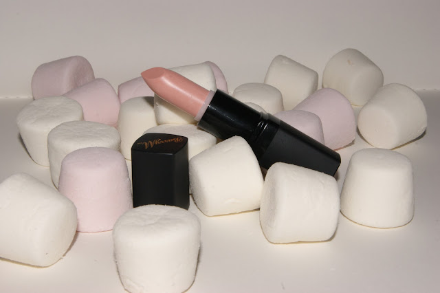 Barry M Lip Paint in Marshmallow