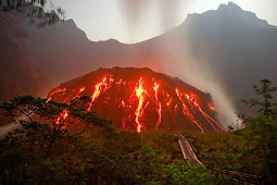 Misteri Aneh Gunung Kelud