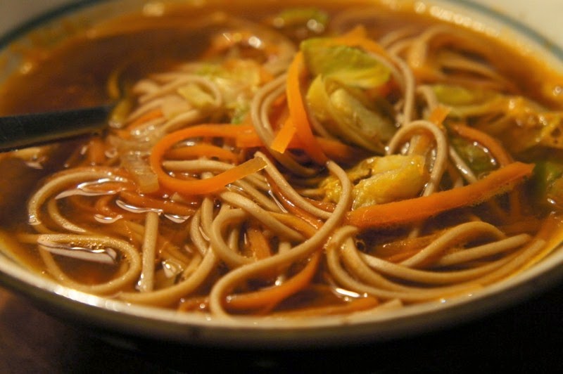 Gourmandises et Merveilles Bouillon japonais au miso, légumes et