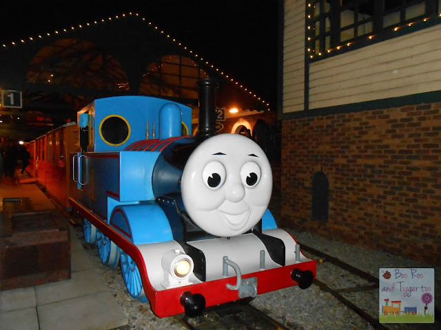 Drayton Manor Firework Spectacular - Thomas Drayton Manor Firework Spectacular - Thomas