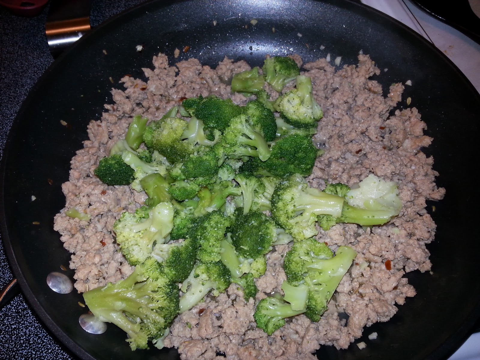 The Amateur Foodies Ground Turkey & Broccoli with Orzo