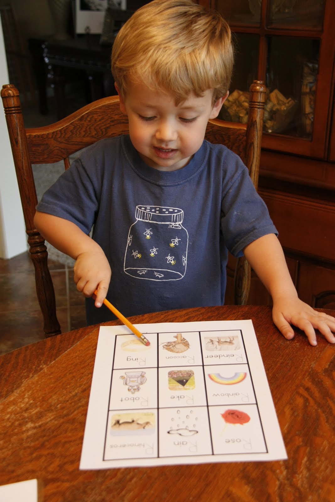 Snippets it's the little things.: Preschool Corner: R is for Rainbow