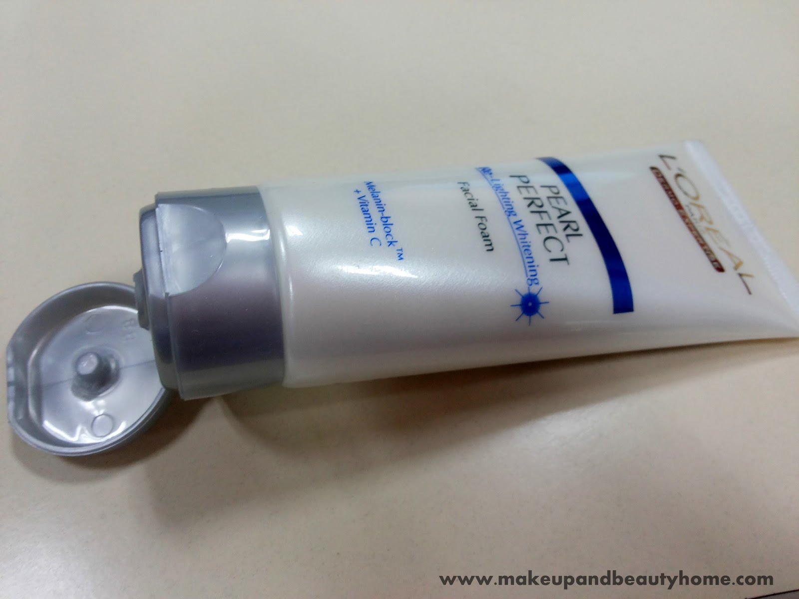 L'Oreal Paris Pearl Perfect ReLighting Whitening Facial Foam Review