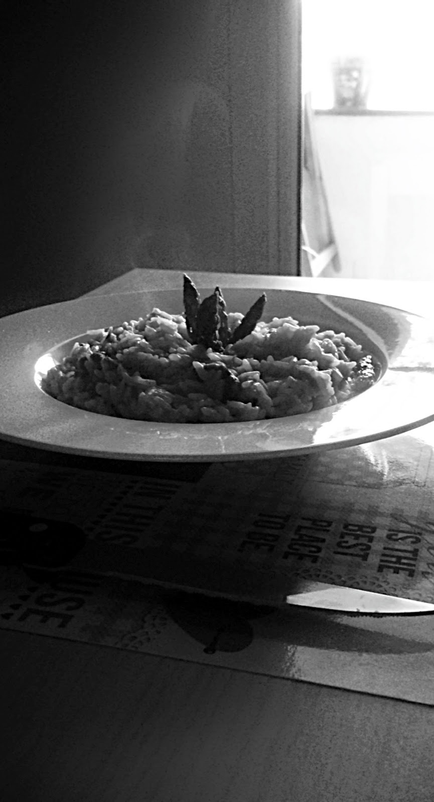 Risotto de ibéricos y trigueros al limón blanco y negro