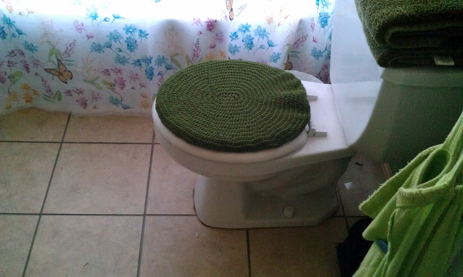 The Messy Crafter Toilet Seat Cover Crochet Pattern