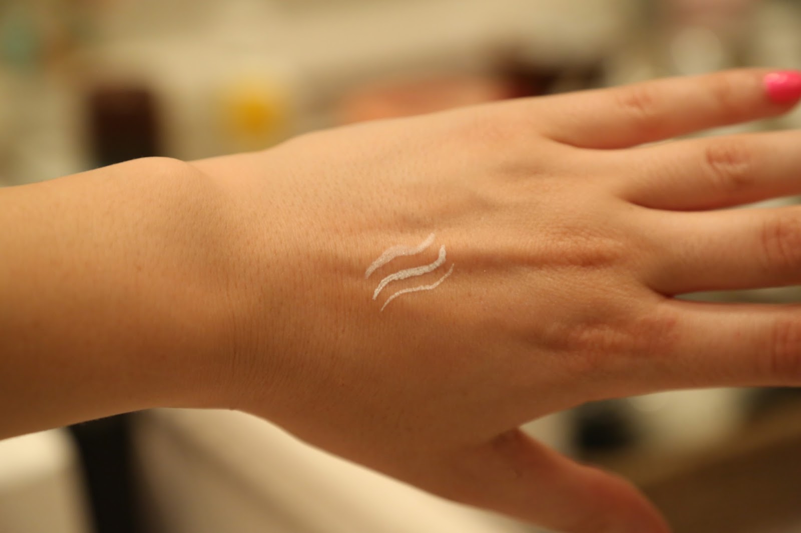 Dirty Blonde Ambition The Best White Liquid Eyeliner